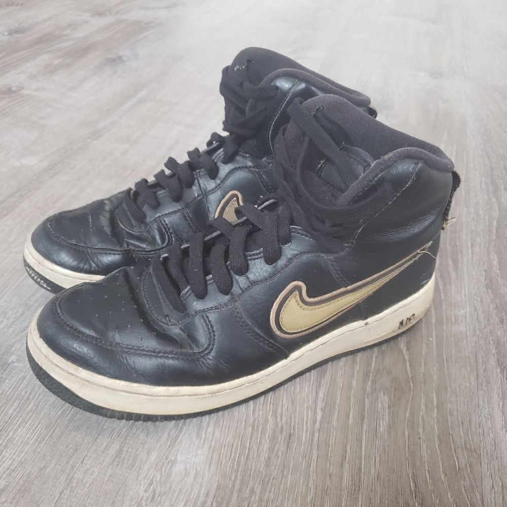 Nike NBA Air Force‎ 1 '07 LV8 Sport High Metallic Gold Shoes Sneakers AV3938-001